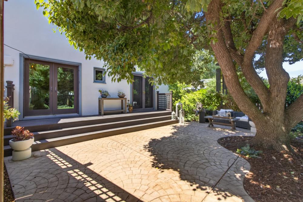 Pending, 3 Bedrooms, 2 Bathrooms, Single Family Home, Sacramento Downtown/Midtown, 721 38th St, Sacramento, CA 95816-3930, Beth Christensen, Dunnigan Realtors, Top Agent