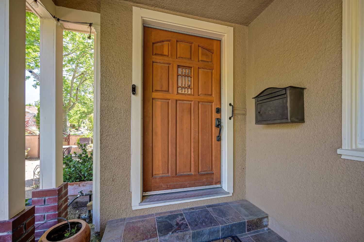 Pending, 3 Bedrooms, 2 Bathrooms, Single Family Home, Sacramento Land Park/Curtis Park, 2686 Donner Way, Sacramento, CA 95818-3935, Nathan Sherman, Dunnigan Realtors, Top Agent