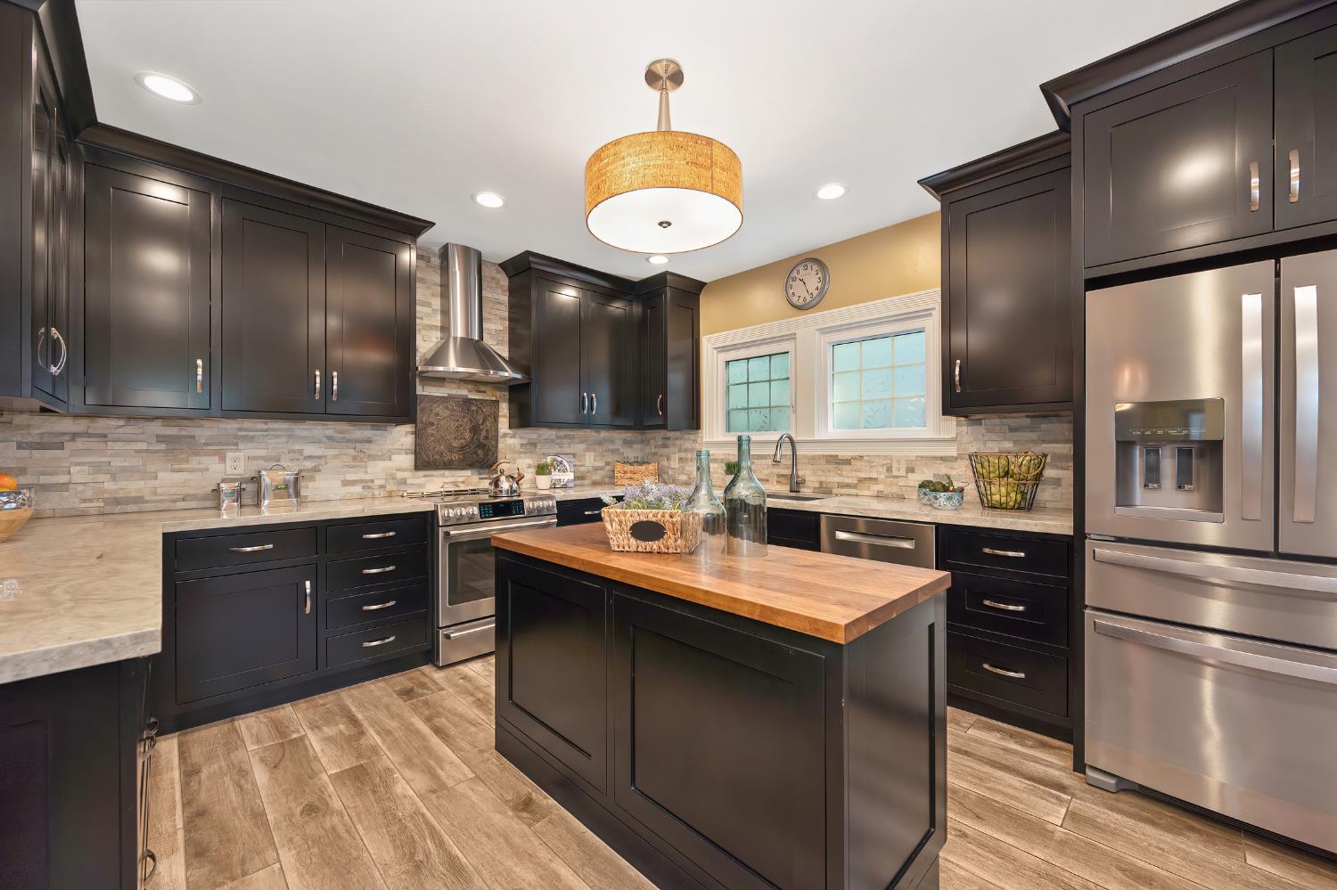 Pending, 3 Bedrooms, 2 Bathrooms, Single Family Home, Sacramento Land Park/Curtis Park, 2686 Donner Way, Sacramento, CA 95818-3935, Nathan Sherman, Dunnigan Realtors, Top Agent