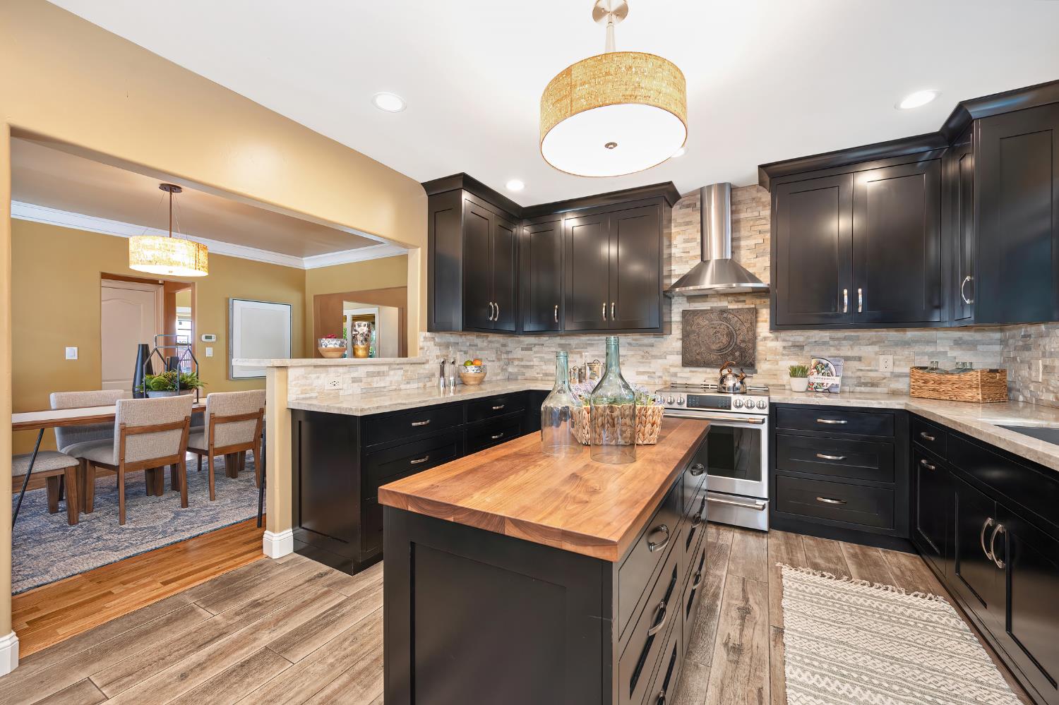 Pending, 3 Bedrooms, 2 Bathrooms, Single Family Home, Sacramento Land Park/Curtis Park, 2686 Donner Way, Sacramento, CA 95818-3935, Nathan Sherman, Dunnigan Realtors, Top Agent