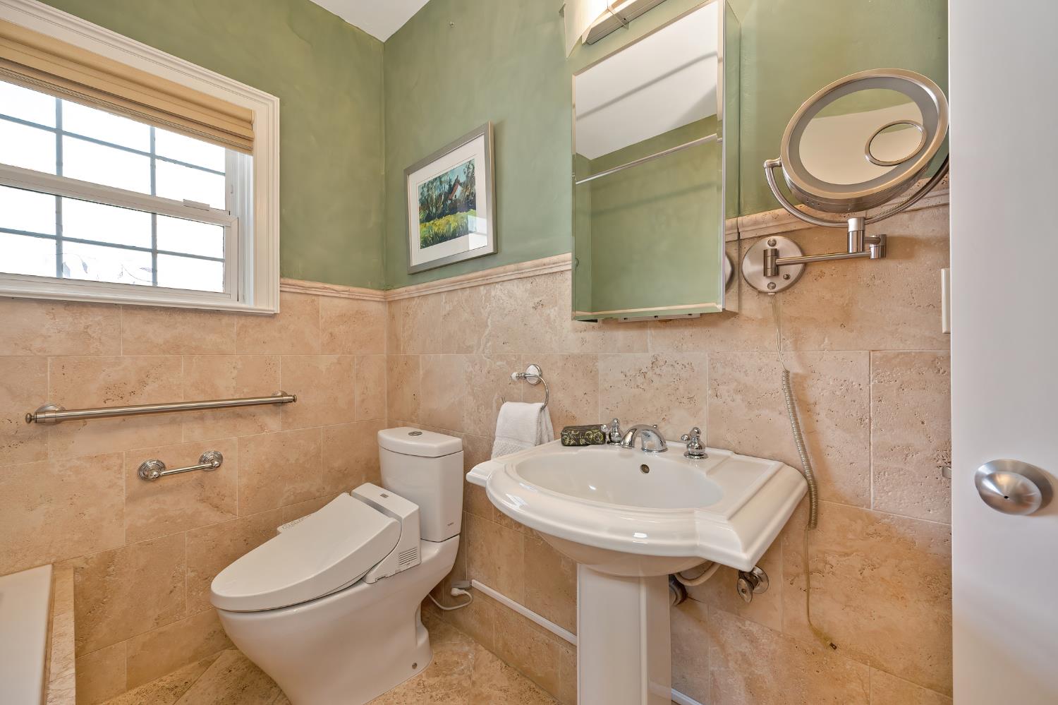 Pending, 3 Bedrooms, 2 Bathrooms, Single Family Home, Sacramento Land Park/Curtis Park, 2686 Donner Way, Sacramento, CA 95818-3935, Nathan Sherman, Dunnigan Realtors, Top Agent