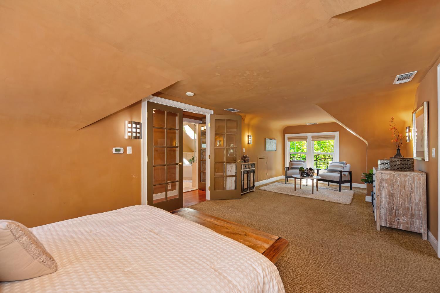 Pending, 3 Bedrooms, 2 Bathrooms, Single Family Home, Sacramento Land Park/Curtis Park, 2686 Donner Way, Sacramento, CA 95818-3935, Nathan Sherman, Dunnigan Realtors, Top Agent