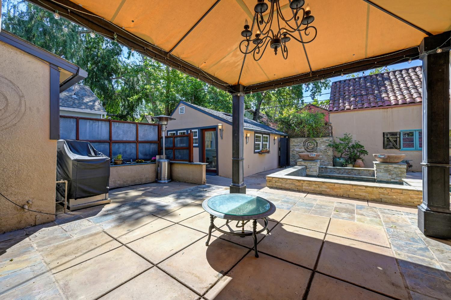 Pending, 3 Bedrooms, 2 Bathrooms, Single Family Home, Sacramento Land Park/Curtis Park, 2686 Donner Way, Sacramento, CA 95818-3935, Nathan Sherman, Dunnigan Realtors, Top Agent