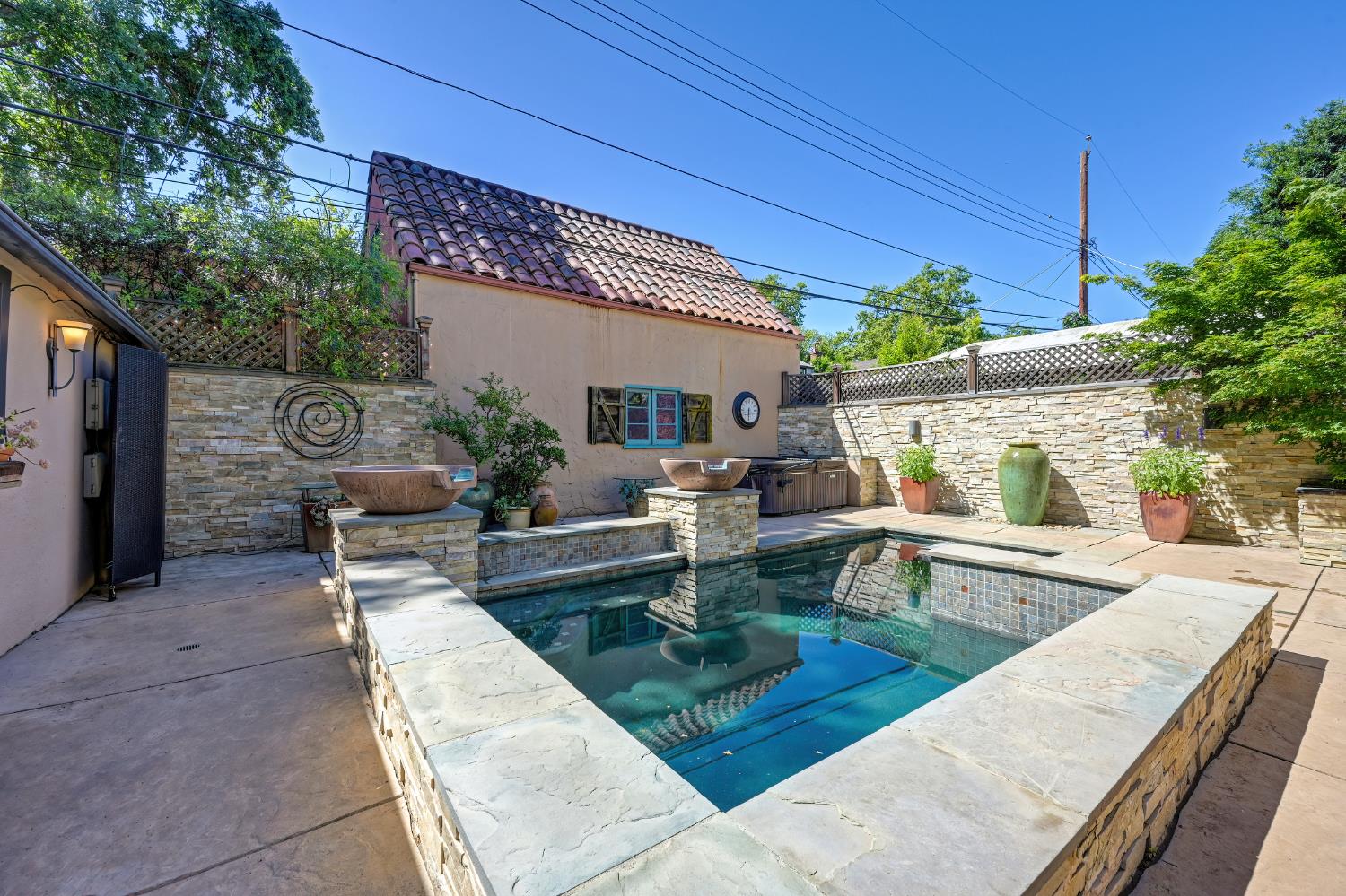 Pending, 3 Bedrooms, 2 Bathrooms, Single Family Home, Sacramento Land Park/Curtis Park, 2686 Donner Way, Sacramento, CA 95818-3935, Nathan Sherman, Dunnigan Realtors, Top Agent