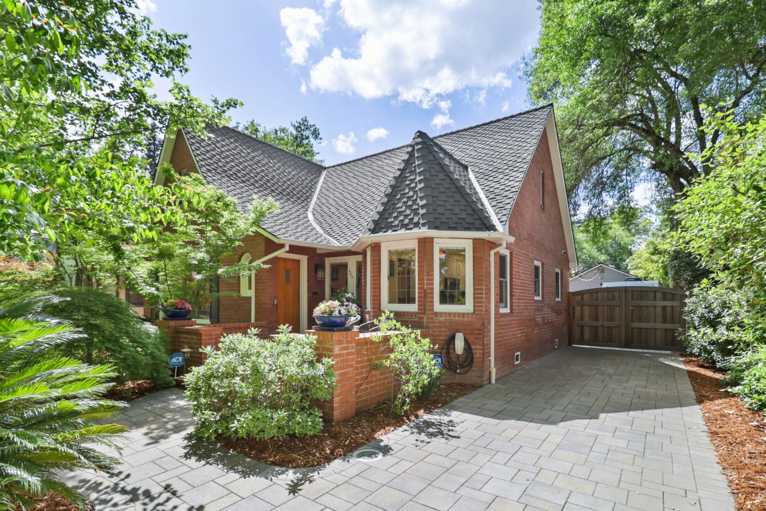 Active, 3 Bedrooms, 1 Bathrooms, Single Family Home, Sacramento Downtown/Midtown, 440 Santa Ynez Way, Sacramento, CA 94816-3422, Nathan Sherman, Dunnigan Realtors, Top Agent
