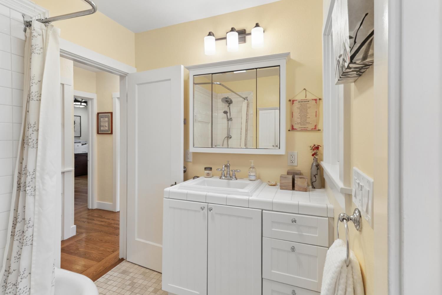 Active, 3 Bedrooms, 1 Bathrooms, Single Family Home, Sacramento Downtown/Midtown, 440 Santa Ynez Way, Sacramento, CA 94816-3422, Nathan Sherman, Dunnigan Realtors, Top Agent