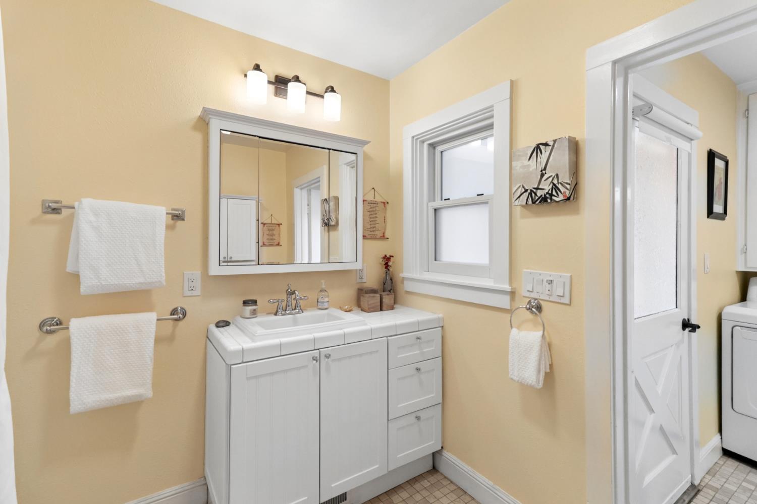 Active, 3 Bedrooms, 1 Bathrooms, Single Family Home, Sacramento Downtown/Midtown, 440 Santa Ynez Way, Sacramento, CA 94816-3422, Nathan Sherman, Dunnigan Realtors, Top Agent