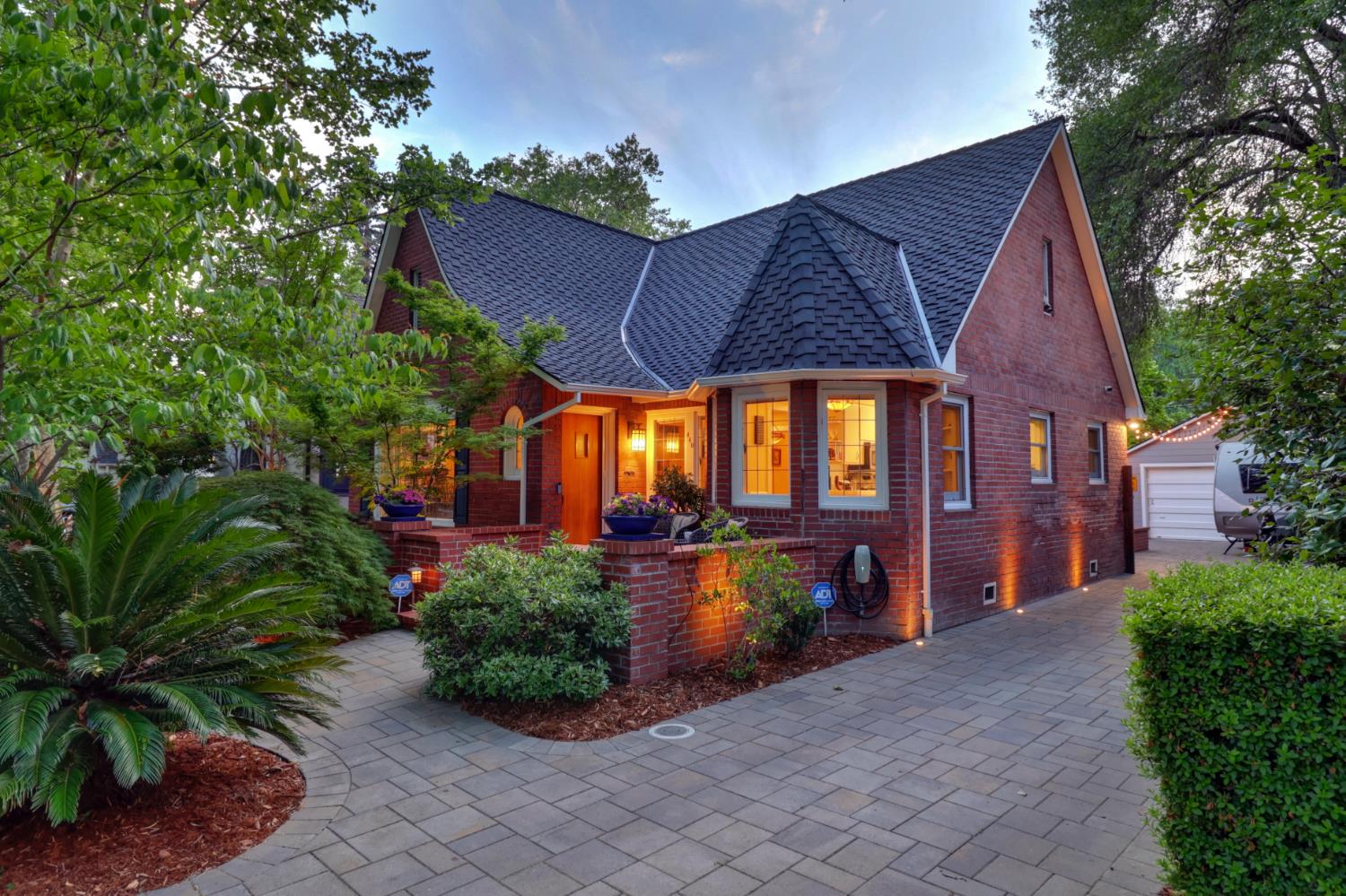 Active, 3 Bedrooms, 1 Bathrooms, Single Family Home, Sacramento Downtown/Midtown, 440 Santa Ynez Way, Sacramento, CA 94816-3422, Nathan Sherman, Dunnigan Realtors, Top Agent