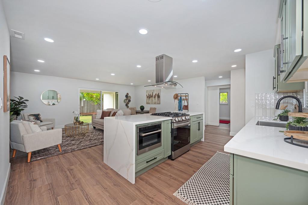 Active, 4 Bedrooms, 3 Bathrooms, Single Family Home, Sacto South Land Park/Greenhaven, 5716 Lonsdale Dr, Sacramento, CA 95822-2428, Beth Christensen, Dunnigan Realtors, Top Agent
