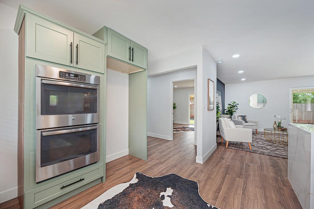 Active, 4 Bedrooms, 3 Bathrooms, Single Family Home, Sacto South Land Park/Greenhaven, 5716 Lonsdale Dr, Sacramento, CA 95822-2428, Beth Christensen, Dunnigan Realtors, Top Agent