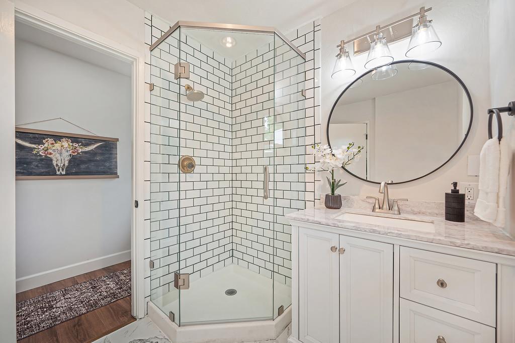 Active, 4 Bedrooms, 3 Bathrooms, Single Family Home, Sacto South Land Park/Greenhaven, 5716 Lonsdale Dr, Sacramento, CA 95822-2428, Beth Christensen, Dunnigan Realtors, Top Agent