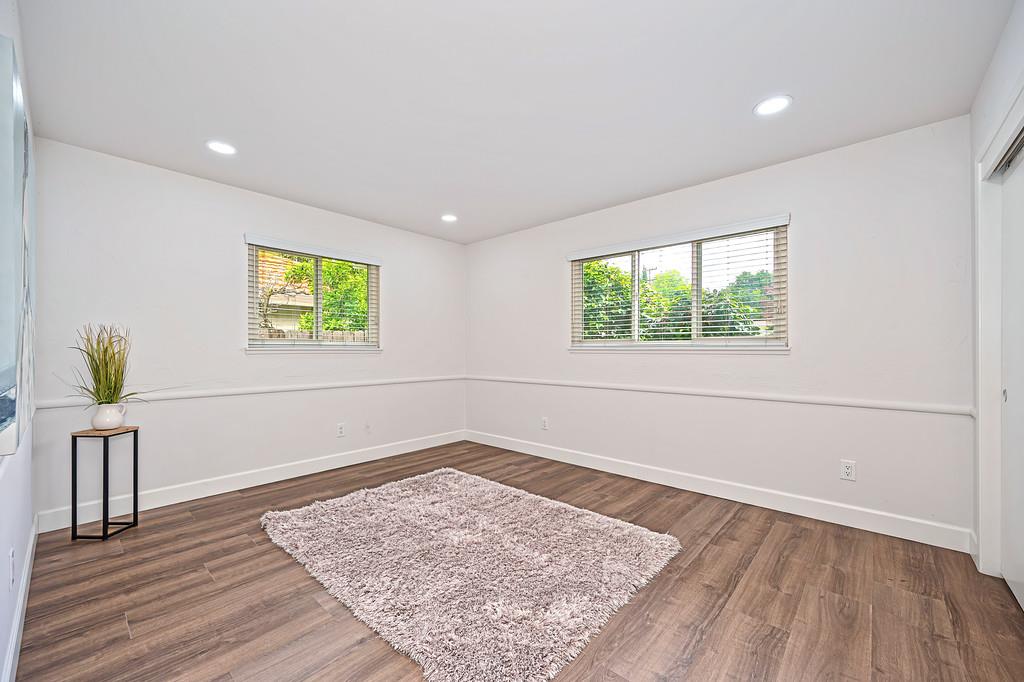 Active, 4 Bedrooms, 3 Bathrooms, Single Family Home, Sacto South Land Park/Greenhaven, 5716 Lonsdale Dr, Sacramento, CA 95822-2428, Beth Christensen, Dunnigan Realtors, Top Agent