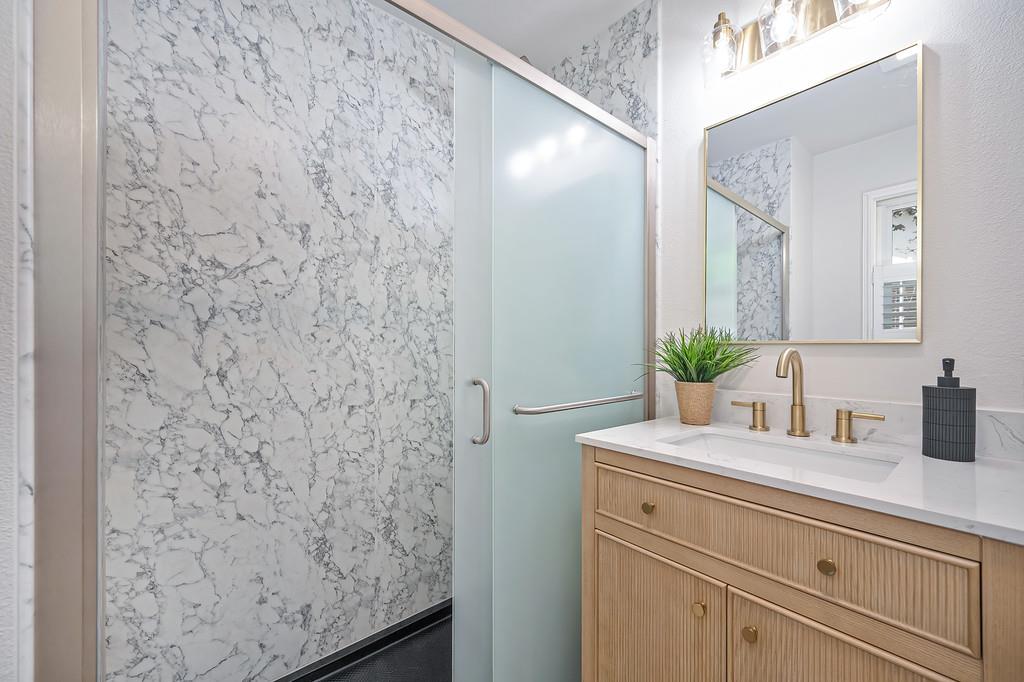 Active, 4 Bedrooms, 3 Bathrooms, Single Family Home, Sacto South Land Park/Greenhaven, 5716 Lonsdale Dr, Sacramento, CA 95822-2428, Beth Christensen, Dunnigan Realtors, Top Agent
