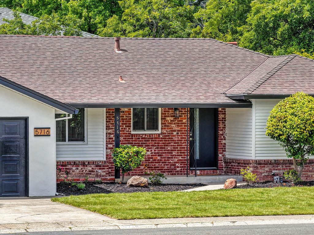 Active, 4 Bedrooms, 3 Bathrooms, Single Family Home, Sacto South Land Park/Greenhaven, 5716 Lonsdale Dr, Sacramento, CA 95822-2428, Beth Christensen, Dunnigan Realtors, Top Agent