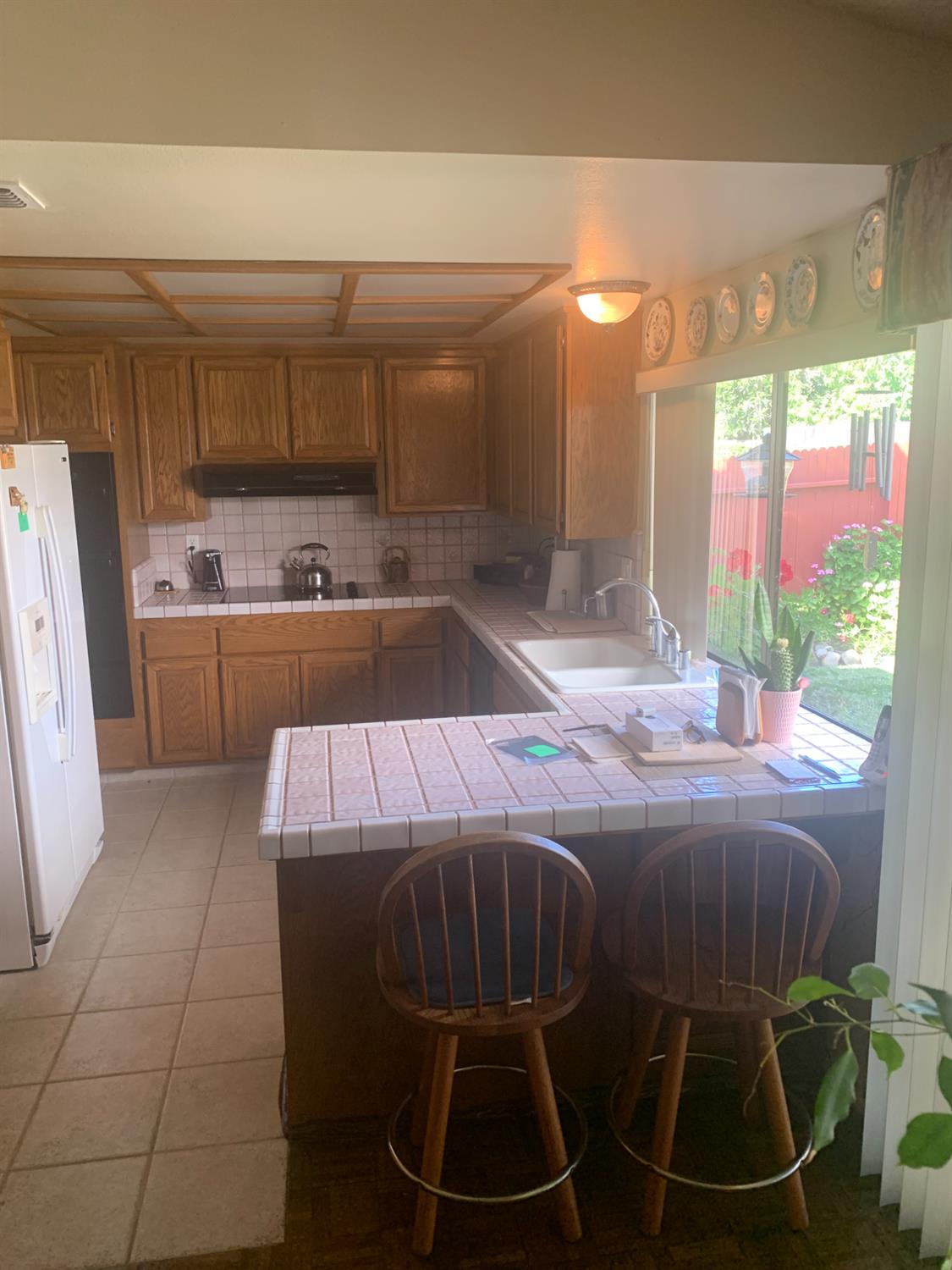 Pending, 3 Bedrooms, 2 Bathrooms, Single Family Home, Sacto So Land Park/Greenhaven, 7451 W Desertwind Way, Sacramento, CA 95831, Beth Christensen, Dunnigan Realtors, Top Agent