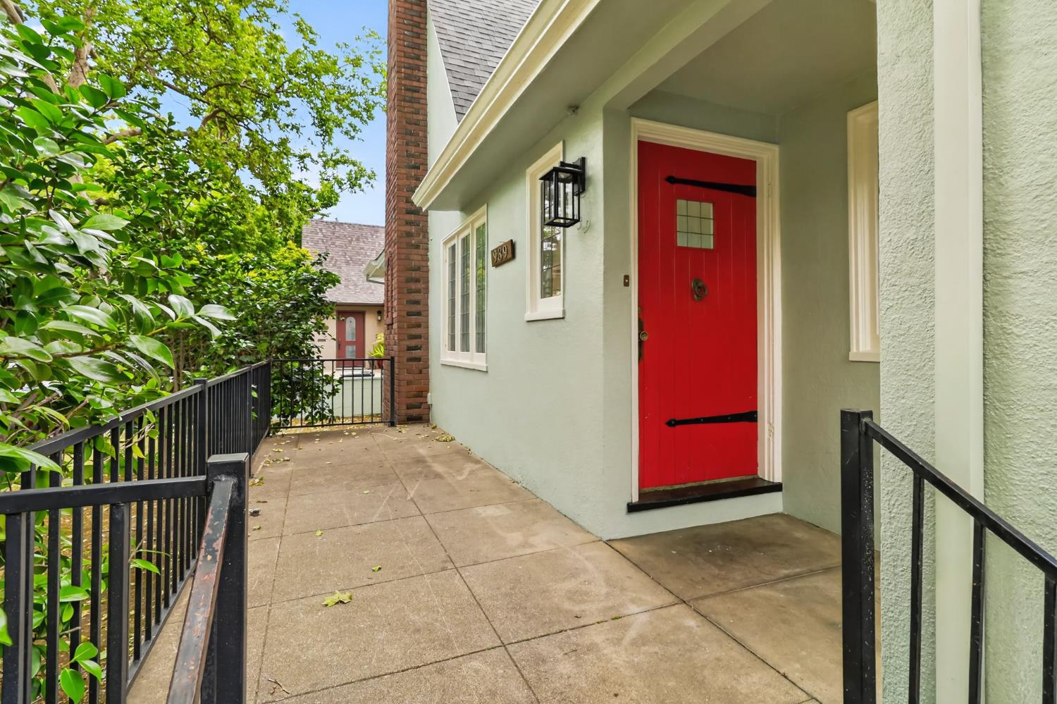 Active, 3 Bedrooms, 2 Bathrooms, Single Family Home, East Sacramento & Vicinity, 939 44th St, Sacramento, CA 95819-3405, Nathan Sherman, Dunnigan Realtors, Top Agent Active, 3 Bedrooms, 2 Bathrooms, Single Family Home, East Sacramento & Vicinity, 939 44th St, Sacramento, CA 95819-3405, Nathan Sherman, Dunnigan Realtors, Top Agent
