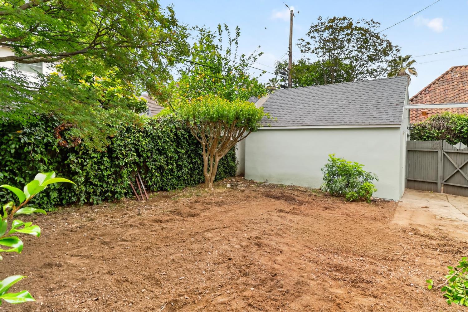Active, 3 Bedrooms, 2 Bathrooms, Single Family Home, East Sacramento & Vicinity, 939 44th St, Sacramento, CA 95819-3405, Nathan Sherman, Dunnigan Realtors, Top Agent Active, 3 Bedrooms, 2 Bathrooms, Single Family Home, East Sacramento & Vicinity, 939 44th St, Sacramento, CA 95819-3405, Nathan Sherman, Dunnigan Realtors, Top Agent