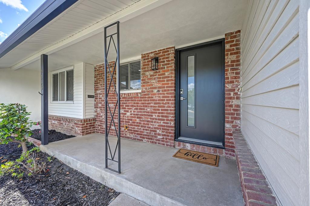 Pending, 4 Bedrooms, 3 Bathrooms, Single Family Home, Sacto South Land Park/Greenhaven, 5716 Lonsdale Dr, Sacramento, CA 95822-2428, Beth Christensen, Dunnigan Realtors, Top Agent