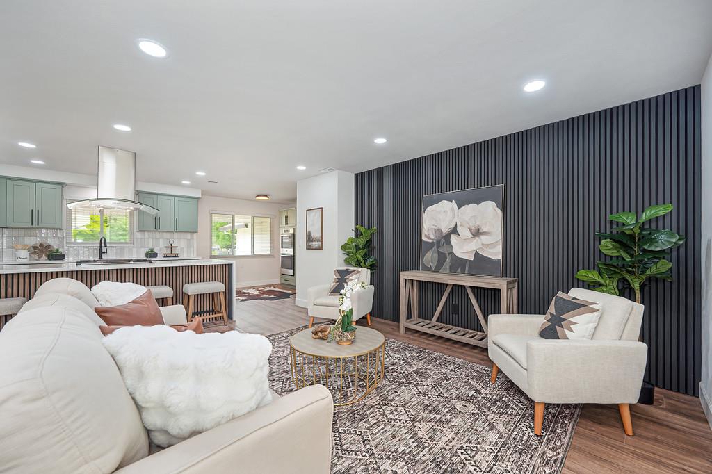 Pending, 4 Bedrooms, 3 Bathrooms, Single Family Home, Sacto South Land Park/Greenhaven, 5716 Lonsdale Dr, Sacramento, CA 95822-2428, Beth Christensen, Dunnigan Realtors, Top Agent