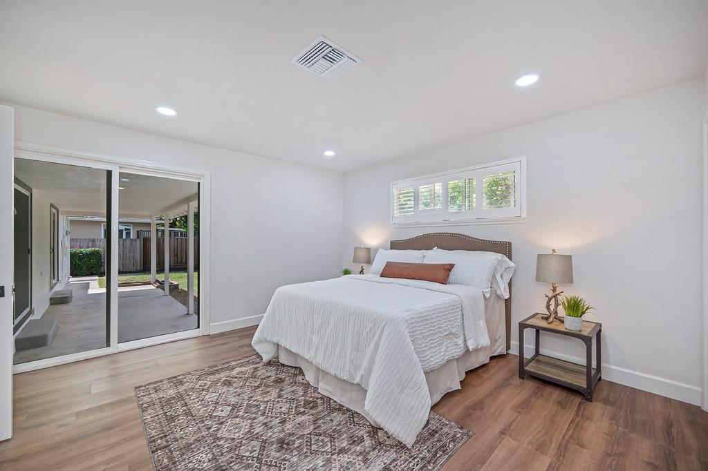 Pending, 4 Bedrooms, 3 Bathrooms, Single Family Home, Sacto South Land Park/Greenhaven, 5716 Lonsdale Dr, Sacramento, CA 95822-2428, Beth Christensen, Dunnigan Realtors, Top Agent