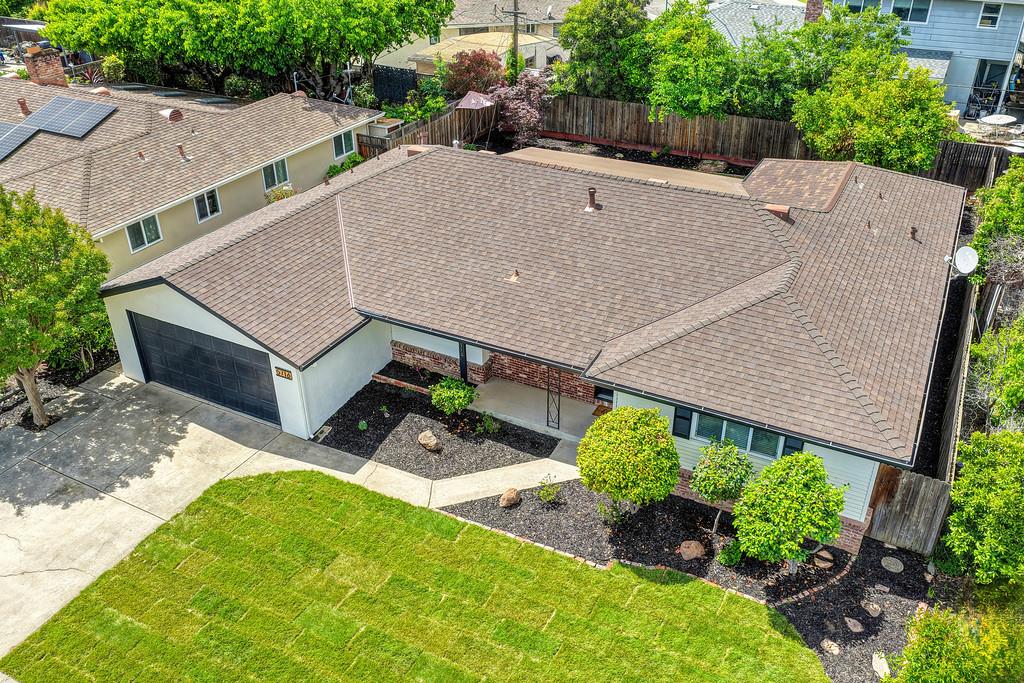 Pending, 4 Bedrooms, 3 Bathrooms, Single Family Home, Sacto South Land Park/Greenhaven, 5716 Lonsdale Dr, Sacramento, CA 95822-2428, Beth Christensen, Dunnigan Realtors, Top Agent