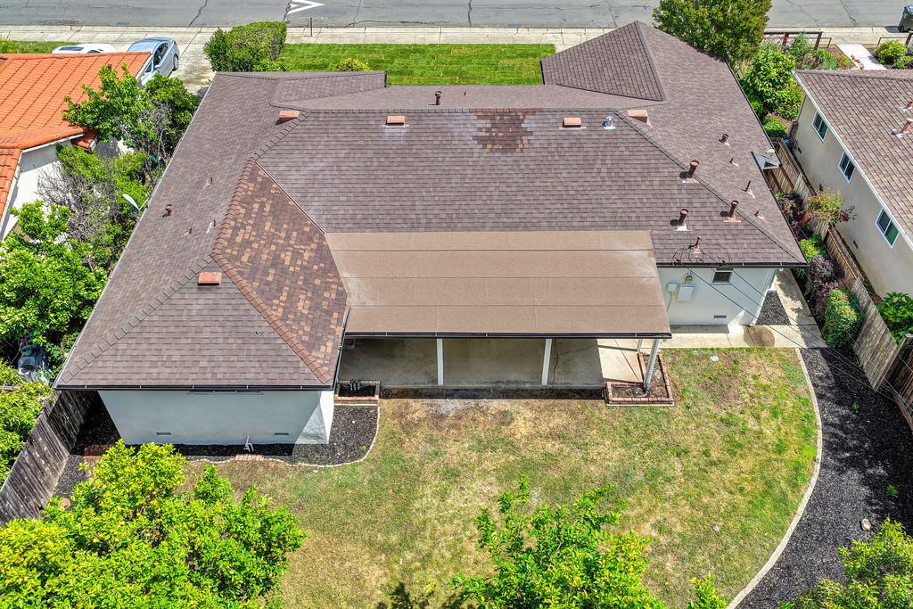 Pending, 4 Bedrooms, 3 Bathrooms, Single Family Home, Sacto South Land Park/Greenhaven, 5716 Lonsdale Dr, Sacramento, CA 95822-2428, Beth Christensen, Dunnigan Realtors, Top Agent