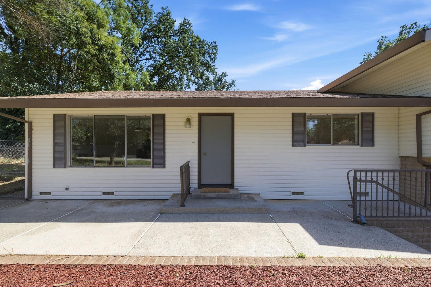 Sold, 5 Bedrooms, 3 Bathrooms, Single Family Home, Fair Oaks, 5227 Buena Vista Ave, Fair Oaks, CA 95628-3862, Beth Christensen, Dunnigan Realtors, Top Agent