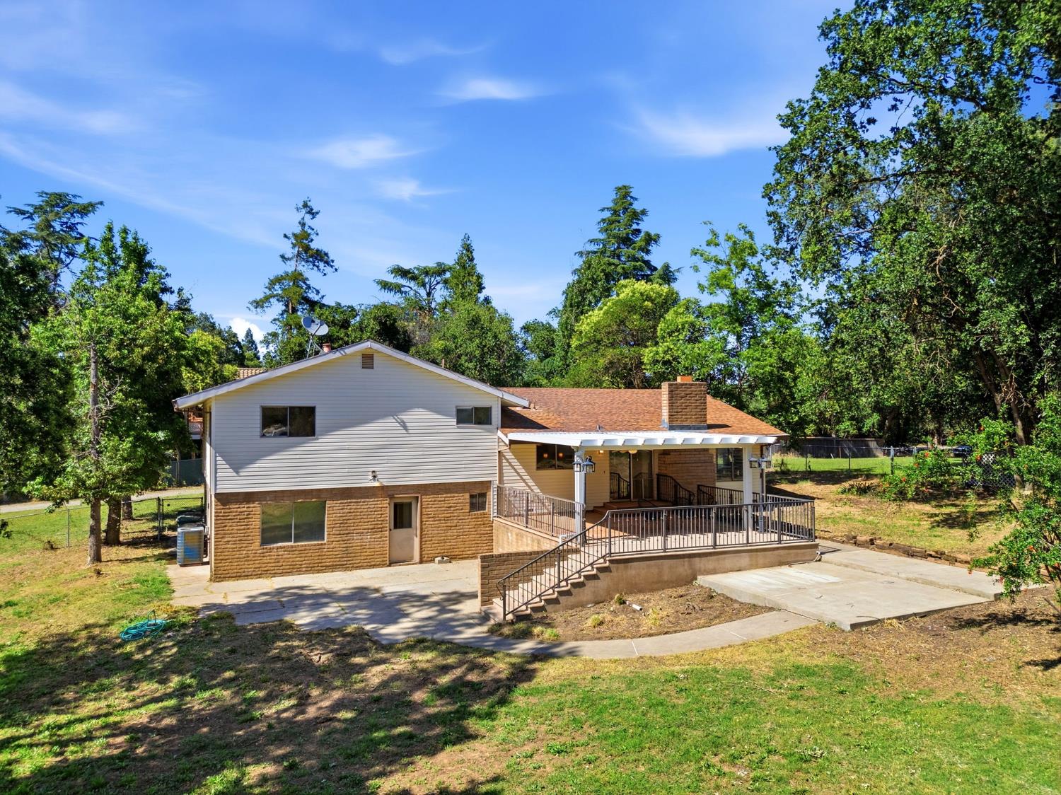 Sold, 5 Bedrooms, 3 Bathrooms, Single Family Home, Fair Oaks, 5227 Buena Vista Ave, Fair Oaks, CA 95628-3862, Beth Christensen, Dunnigan Realtors, Top Agent