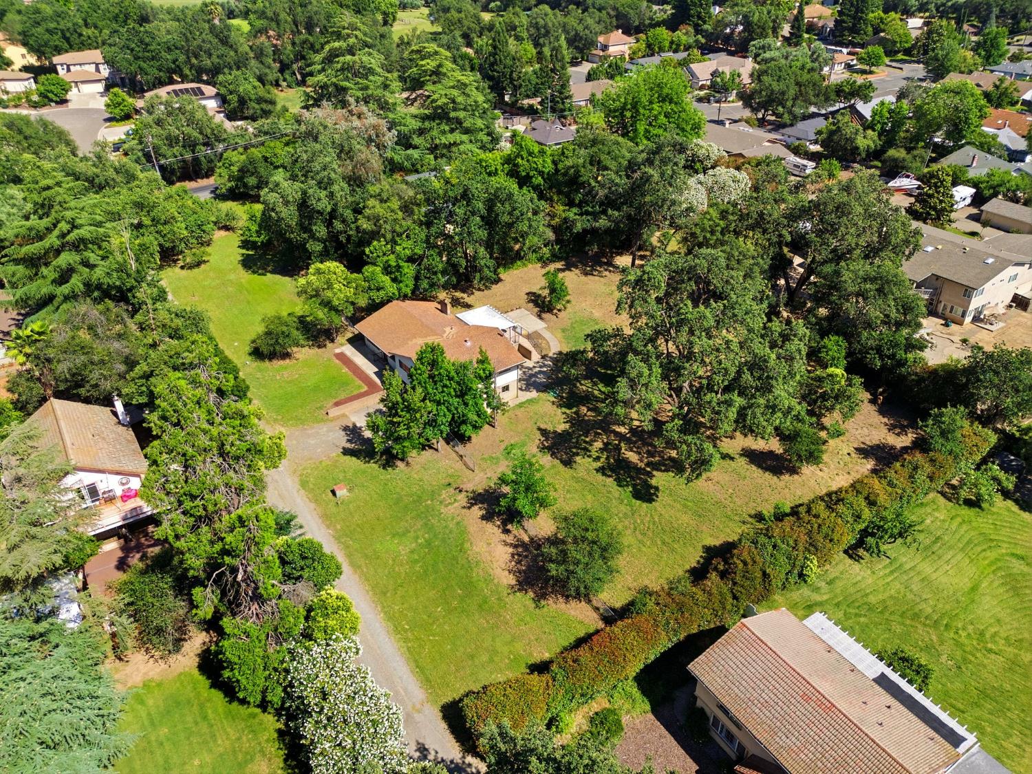 Sold, 5 Bedrooms, 3 Bathrooms, Single Family Home, Fair Oaks, 5227 Buena Vista Ave, Fair Oaks, CA 95628-3862, Beth Christensen, Dunnigan Realtors, Top Agent