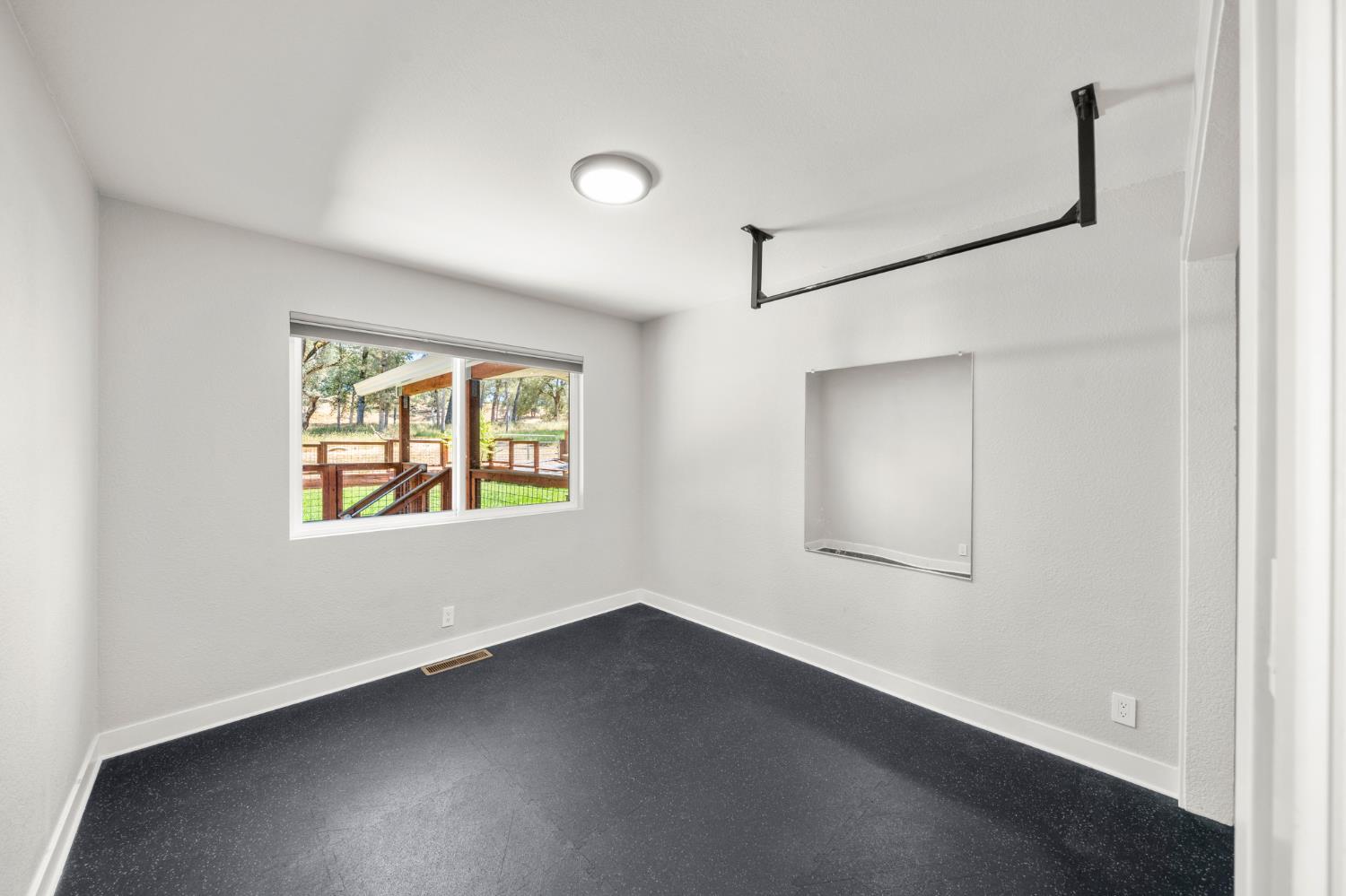 Active, 5 Bedrooms, 3 Bathrooms, Single Family Home, South County - Lake of the Pines, 13146 Torrey Pines Dr, Auburn, CA 95602-8183, Beth Christensen, Dunnigan Realtors, Top Agent