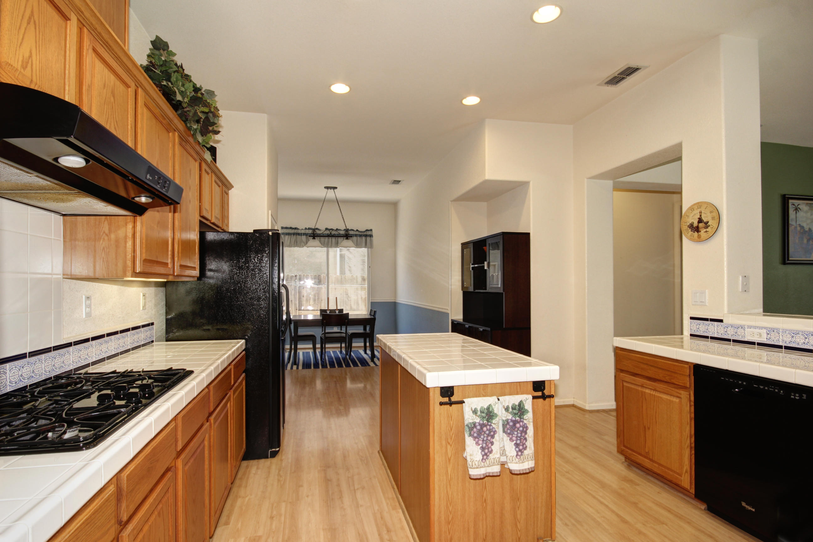 Dunnigan Realtors 4 Bedrooms, Single Family Home, Sold Listings, Prairie Dunes Way, 2 Bathrooms, Listing ID 1084, Sacramento, Sacramento, California, United States, 95829,