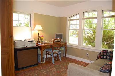 Dunnigan Realtors East Sac 3 Bedrooms, Single Family Home, Sold Listings, Santa Ynez Way, 1 Bathrooms, Listing ID 1005, Sacramento, Sacramento, California, United States, 95816,