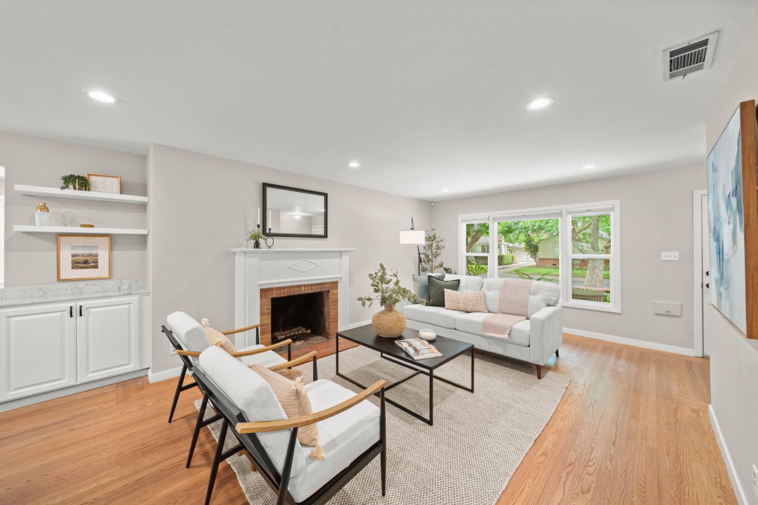 Active, 3 Bedrooms, 2 Bathrooms, Single Family Home, East Sacramento & Vicinity, 36 Lupine Way, Sacramento, CA 95819-1920, Beth Christensen, Dunnigan Realtors, Top Agent Active, 3 Bedrooms, 2 Bathrooms, Single Family Home, East Sacramento & Vicinity, 36 Lupine Way, Sacramento, CA 95819-1920, Beth Christensen, Dunnigan Realtors, Top Agent
