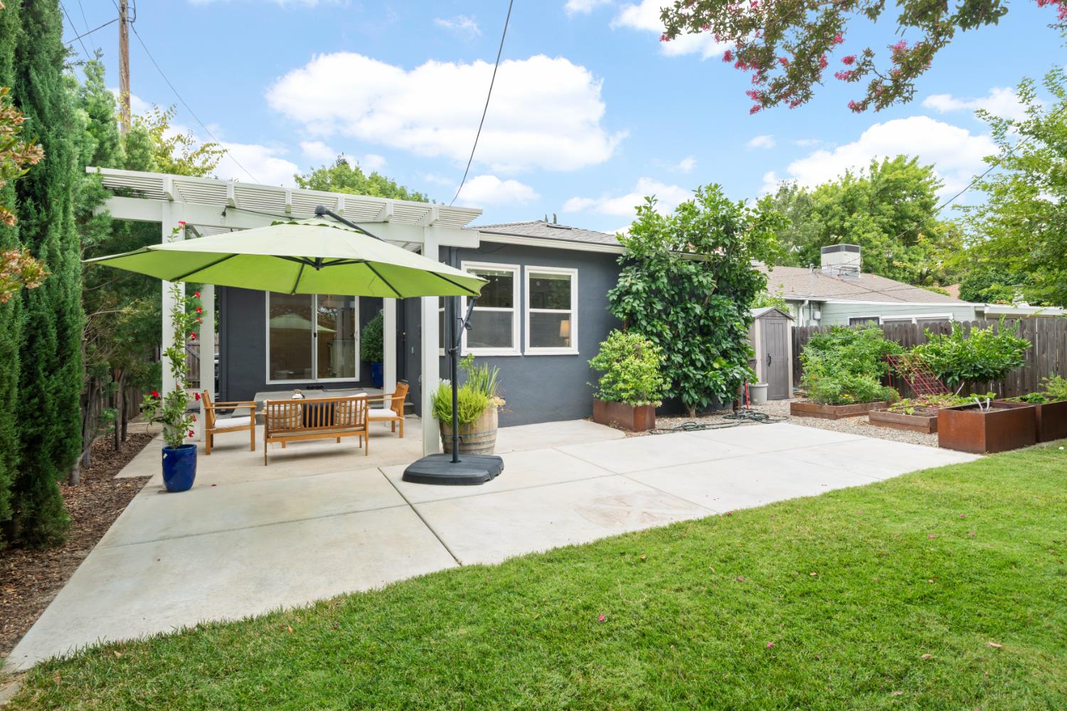 Active, 3 Bedrooms, 2 Bathrooms, Single Family Home, East Sacramento & Vicinity, 36 Lupine Way, Sacramento, CA 95819-1920, Beth Christensen, Dunnigan Realtors, Top Agent Active, 3 Bedrooms, 2 Bathrooms, Single Family Home, East Sacramento & Vicinity, 36 Lupine Way, Sacramento, CA 95819-1920, Beth Christensen, Dunnigan Realtors, Top Agent