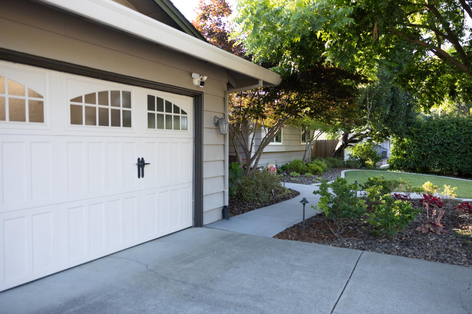 Sold, 3 Bedrooms, 2 Bathrooms, Single Family Home, Sacto Arden/Arcade Creek/Vicinity, 4233 Bonnie Jean Way, Sacramento, CA 95821-3003, Beth Christensen, Dunnigan Realtors, Top Agent Sold, 3 Bedrooms, 2 Bathrooms, Single Family Home, Sacto Arden/Arcade Creek/Vicinity, 4233 Bonnie Jean Way, Sacramento, CA 95821-3003, Beth Christensen, Dunnigan Realtors, Top Agent