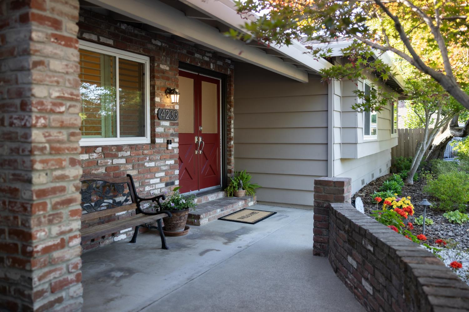 Sold, 3 Bedrooms, 2 Bathrooms, Single Family Home, Sacto Arden/Arcade Creek/Vicinity, 4233 Bonnie Jean Way, Sacramento, CA 95821-3003, Beth Christensen, Dunnigan Realtors, Top Agent Sold, 3 Bedrooms, 2 Bathrooms, Single Family Home, Sacto Arden/Arcade Creek/Vicinity, 4233 Bonnie Jean Way, Sacramento, CA 95821-3003, Beth Christensen, Dunnigan Realtors, Top Agent