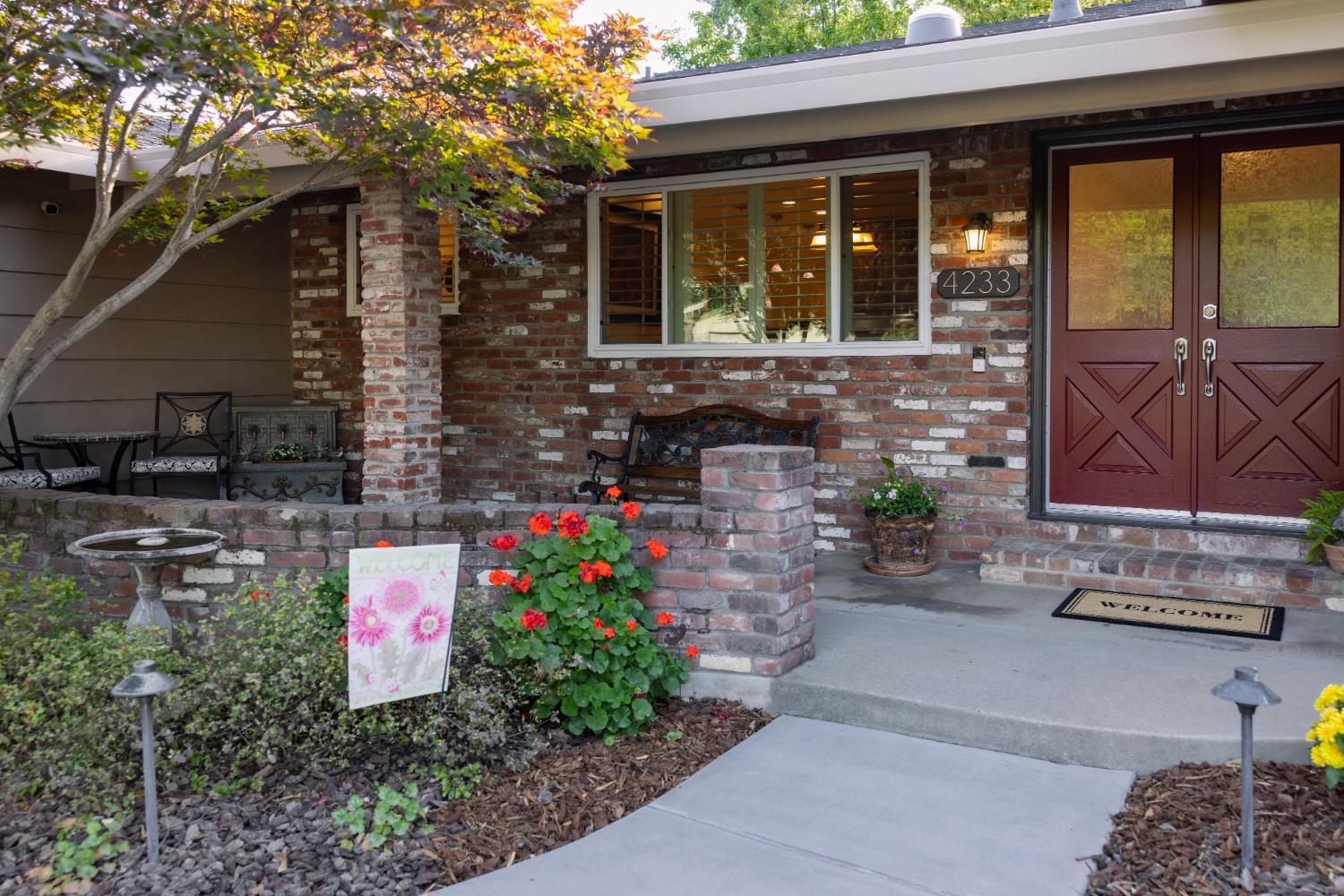 Sold, 3 Bedrooms, 2 Bathrooms, Single Family Home, Sacto Arden/Arcade Creek/Vicinity, 4233 Bonnie Jean Way, Sacramento, CA 95821-3003, Beth Christensen, Dunnigan Realtors, Top Agent Sold, 3 Bedrooms, 2 Bathrooms, Single Family Home, Sacto Arden/Arcade Creek/Vicinity, 4233 Bonnie Jean Way, Sacramento, CA 95821-3003, Beth Christensen, Dunnigan Realtors, Top Agent