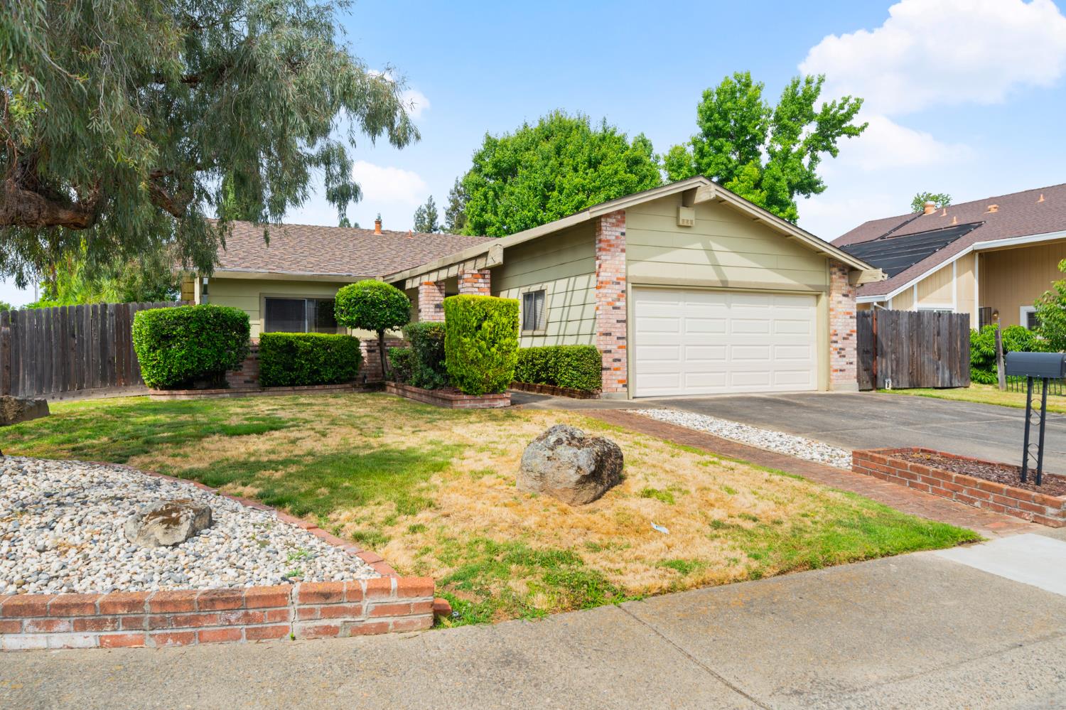 Sold, 3 Bedrooms, 2 Bathrooms, Single Family Home, Citrus Heights, 6930 Cobblestone Way, Citrus Heights, CA 95621-2831, Beth Christensen, Dunnigan Realtors, Top Agent Sold, 3 Bedrooms, 2 Bathrooms, Single Family Home, Citrus Heights, 6930 Cobblestone Way, Citrus Heights, CA 95621-2831, Beth Christensen, Dunnigan Realtors, Top Agent