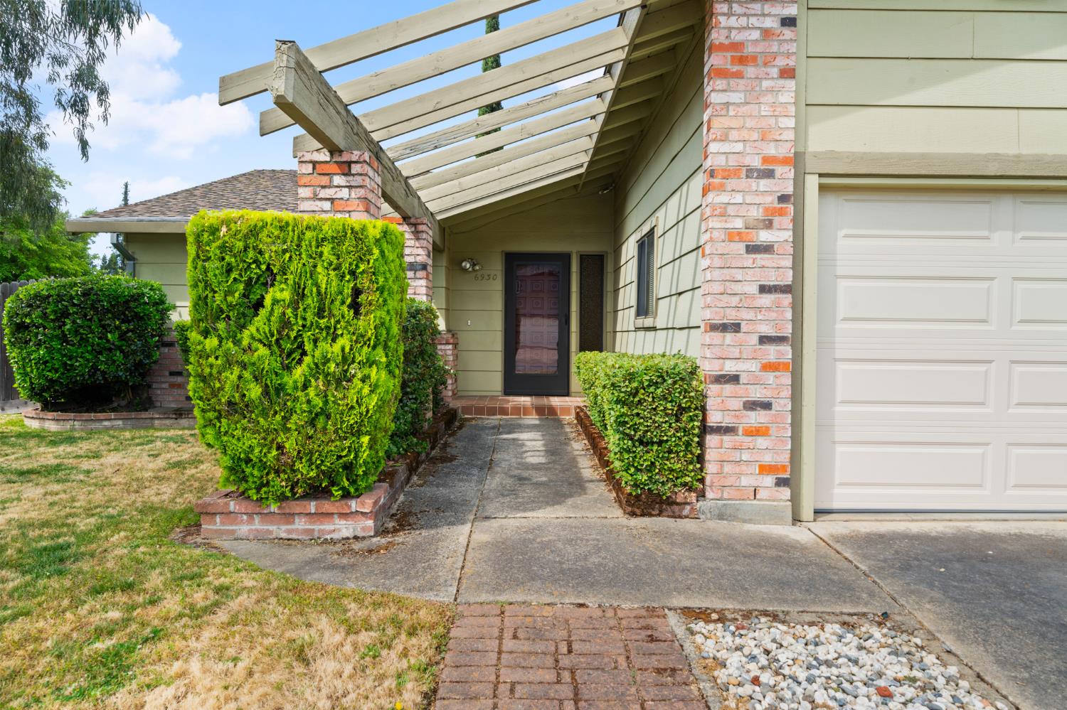 Sold, 3 Bedrooms, 2 Bathrooms, Single Family Home, Citrus Heights, 6930 Cobblestone Way, Citrus Heights, CA 95621-2831, Beth Christensen, Dunnigan Realtors, Top Agent Sold, 3 Bedrooms, 2 Bathrooms, Single Family Home, Citrus Heights, 6930 Cobblestone Way, Citrus Heights, CA 95621-2831, Beth Christensen, Dunnigan Realtors, Top Agent