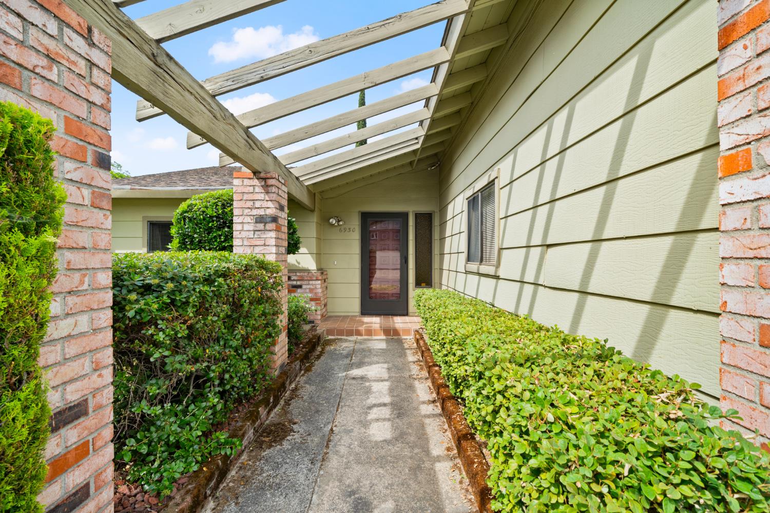 Sold, 3 Bedrooms, 2 Bathrooms, Single Family Home, Citrus Heights, 6930 Cobblestone Way, Citrus Heights, CA 95621-2831, Beth Christensen, Dunnigan Realtors, Top Agent Sold, 3 Bedrooms, 2 Bathrooms, Single Family Home, Citrus Heights, 6930 Cobblestone Way, Citrus Heights, CA 95621-2831, Beth Christensen, Dunnigan Realtors, Top Agent