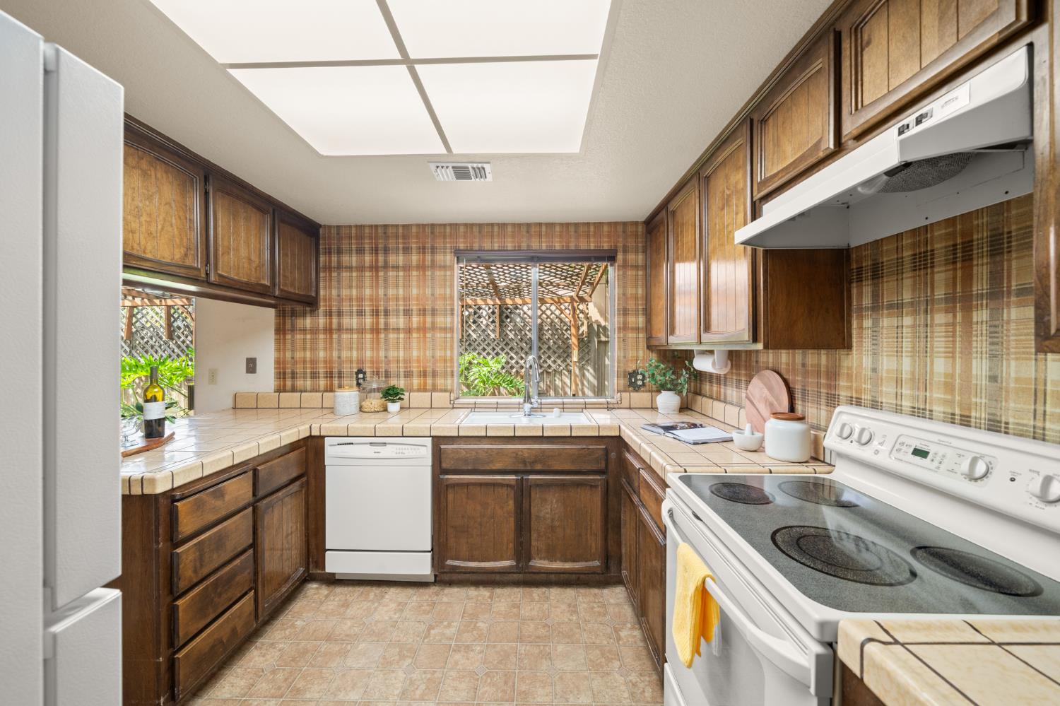 Sold, 3 Bedrooms, 2 Bathrooms, Single Family Home, Citrus Heights, 6930 Cobblestone Way, Citrus Heights, CA 95621-2831, Beth Christensen, Dunnigan Realtors, Top Agent Sold, 3 Bedrooms, 2 Bathrooms, Single Family Home, Citrus Heights, 6930 Cobblestone Way, Citrus Heights, CA 95621-2831, Beth Christensen, Dunnigan Realtors, Top Agent