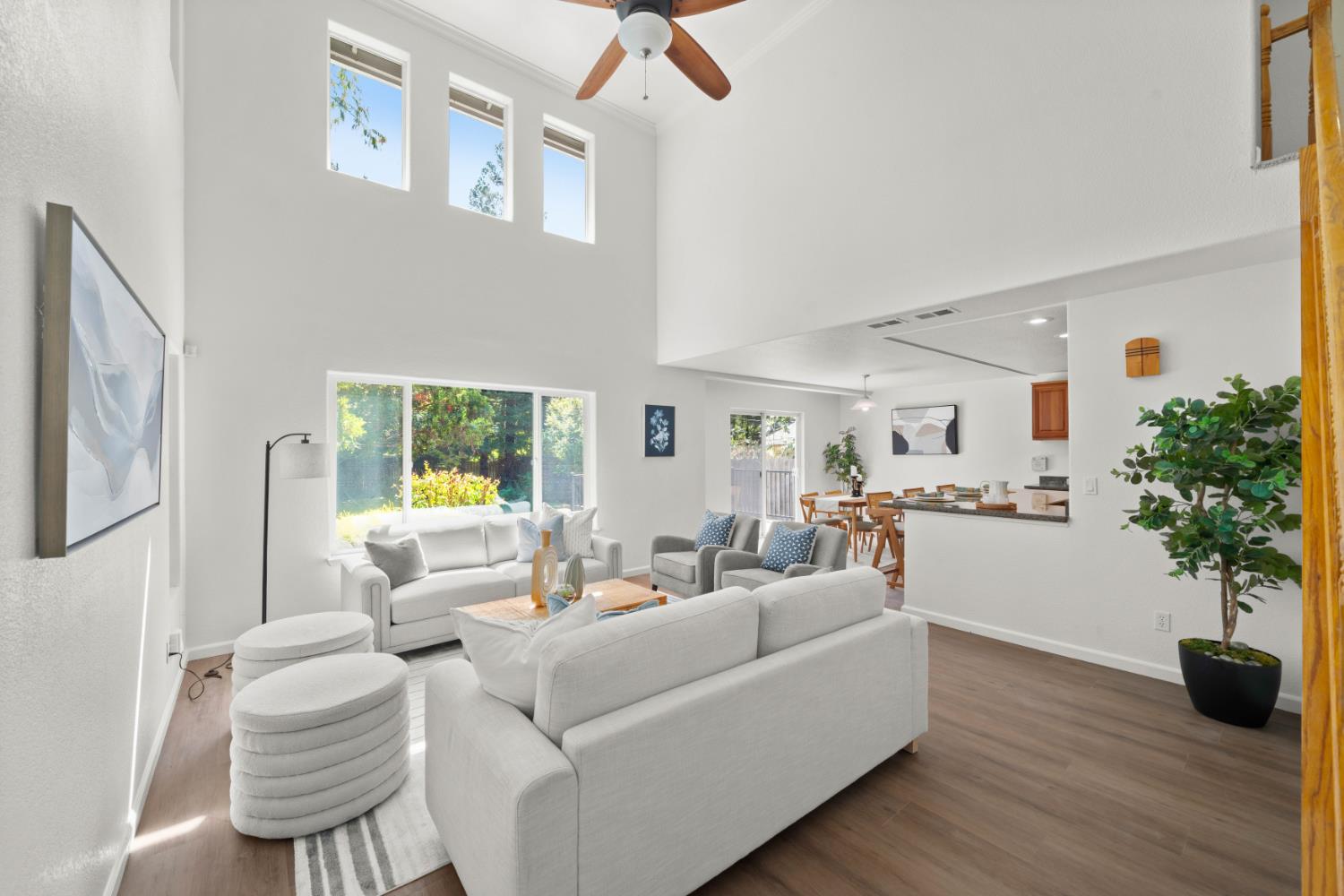 Active, 3 Bedrooms, 2 Bathrooms, Single Family Home, East Sacramento & Vicinity, 1557 48th St, Sacramento, CA 95819-4417, Beth Christensen, Dunnigan Realtors, Top Agent