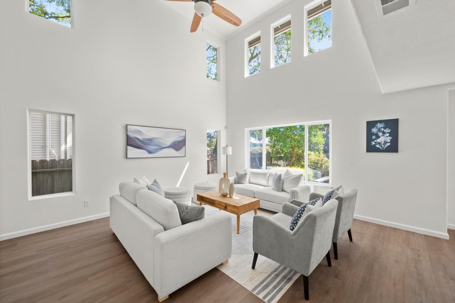 Active, 3 Bedrooms, 2 Bathrooms, Single Family Home, East Sacramento & Vicinity, 1557 48th St, Sacramento, CA 95819-4417, Beth Christensen, Dunnigan Realtors, Top Agent