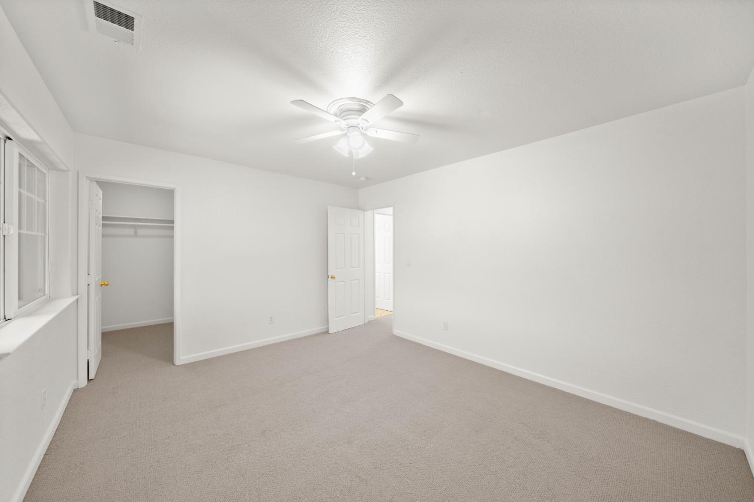 Active, 3 Bedrooms, 2 Bathrooms, Single Family Home, East Sacramento & Vicinity, 1557 48th St, Sacramento, CA 95819-4417, Beth Christensen, Dunnigan Realtors, Top Agent