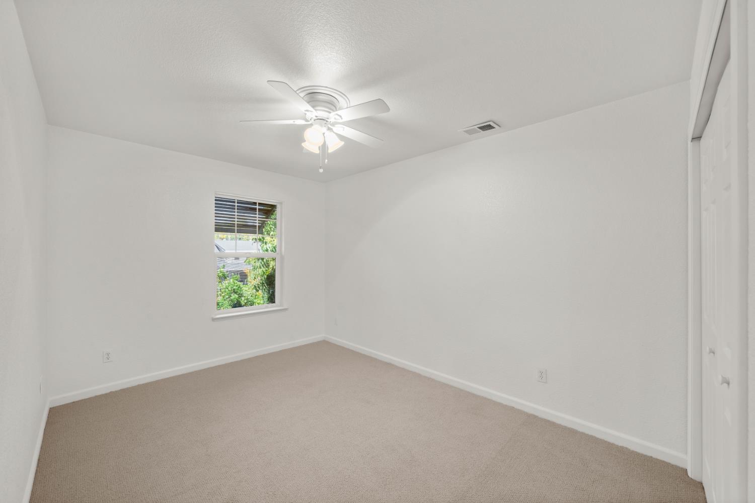 Active, 3 Bedrooms, 2 Bathrooms, Single Family Home, East Sacramento & Vicinity, 1557 48th St, Sacramento, CA 95819-4417, Beth Christensen, Dunnigan Realtors, Top Agent