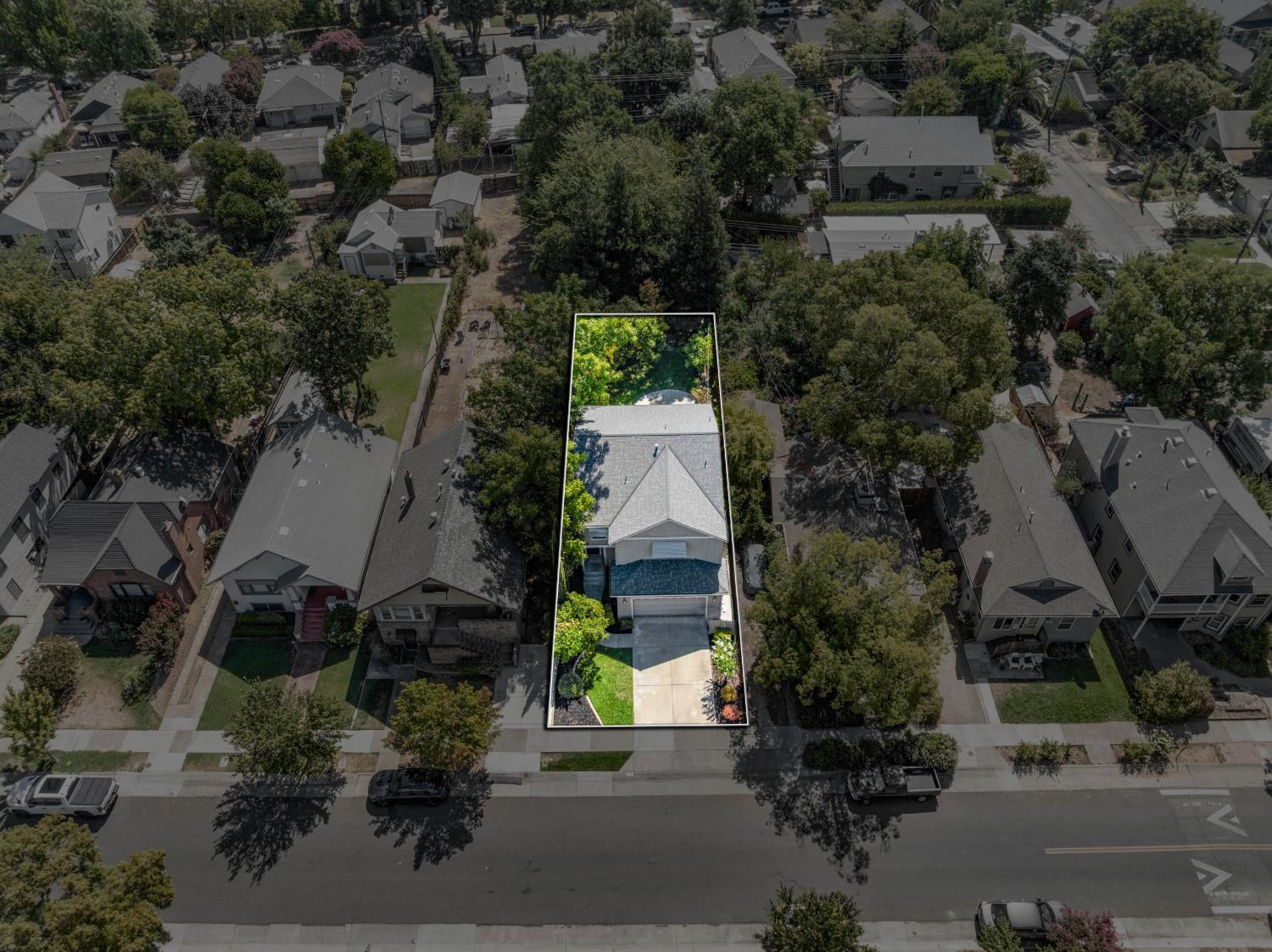 Active, 3 Bedrooms, 2 Bathrooms, Single Family Home, East Sacramento & Vicinity, 1557 48th St, Sacramento, CA 95819-4417, Beth Christensen, Dunnigan Realtors, Top Agent