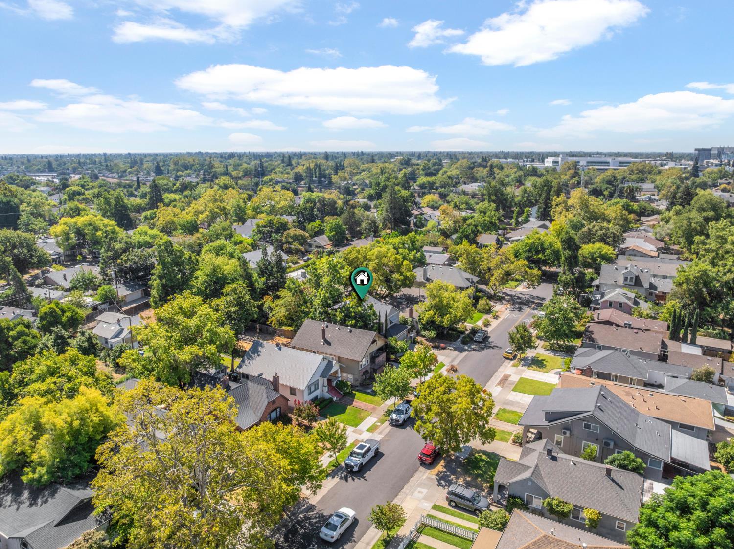 Active, 3 Bedrooms, 2 Bathrooms, Single Family Home, East Sacramento & Vicinity, 1557 48th St, Sacramento, CA 95819-4417, Beth Christensen, Dunnigan Realtors, Top Agent