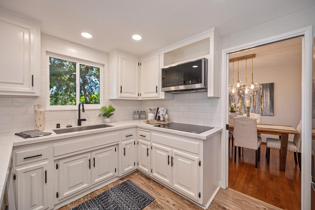 Pending, 4 Bedrooms, 3 Bathrooms, Single Family Home, Sacto Arden/Arcade Creek/Vicinity, 832 Piccadilly Cir, Sacramento, CA 95864-6123, Beth Christensen, Dunnigan Realtors, Top Agent