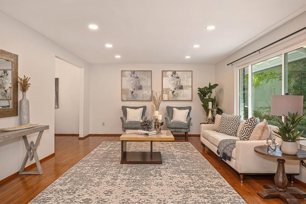 Pending, 4 Bedrooms, 3 Bathrooms, Single Family Home, Sacto Arden/Arcade Creek/Vicinity, 832 Piccadilly Cir, Sacramento, CA 95864-6123, Beth Christensen, Dunnigan Realtors, Top Agent