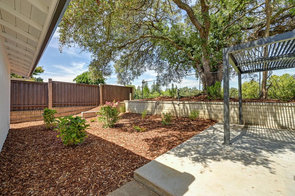 Pending, 4 Bedrooms, 3 Bathrooms, Single Family Home, Sacto Arden/Arcade Creek/Vicinity, 832 Piccadilly Cir, Sacramento, CA 95864-6123, Beth Christensen, Dunnigan Realtors, Top Agent